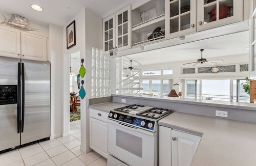 Vilano Beach Boat Rental | Stunning Oceanfront Escape with Private Beach Access in St. Augustine