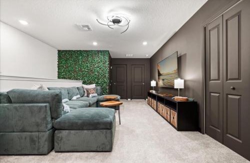 Four Corners House | Stunning Resort Beautiful 5 Bed With Private Pool townhouse