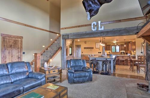 Sturgis House | Sturgis Home w/Private Hot Tub: Golf & Hike!