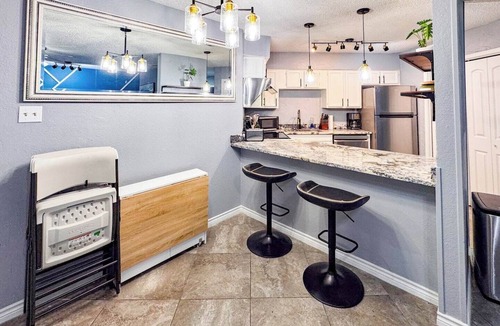 West Arlington Apartment | Stylish 2BR/2BA Condo with Fireplace & Full Kitchen in Arlington