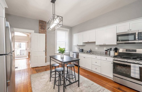 Covington Condo | Suites on Main 1