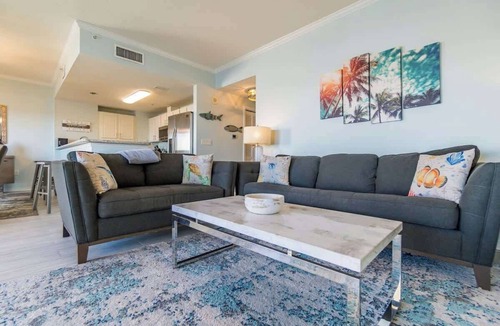 Pensacola Beach Condo | ☆ SUMMER RENTAL ☆ South Harbour 2BR ~ Across from Boarwalk ~ Panoramic View
