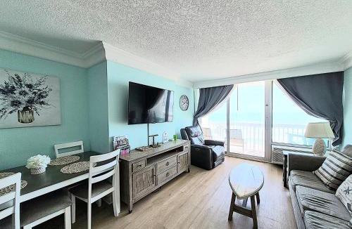 Ortona Park Apartment | Sunkissed-Modern Oceanfront Condo Daytona Beach