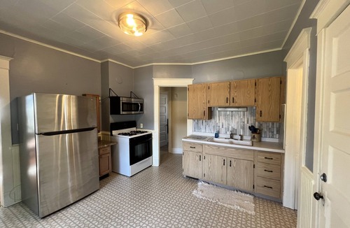 Kewaunee House | Sunrise Shore Rental