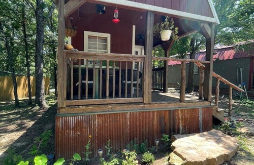 Vian House | Sunset Lane RV & Cabins