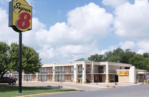 Duncan Hotel | Super 8 by Wyndham Duncan OK