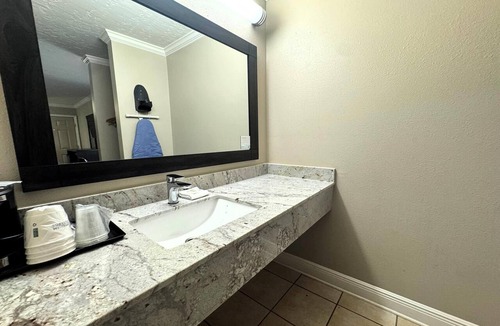 Picayune Hotel | Super 8 by Wyndham Picayune