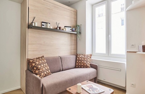 Faubourg Saint-Germain Apartment | Superb AC studio Eiffel Tower/Champ de Mars