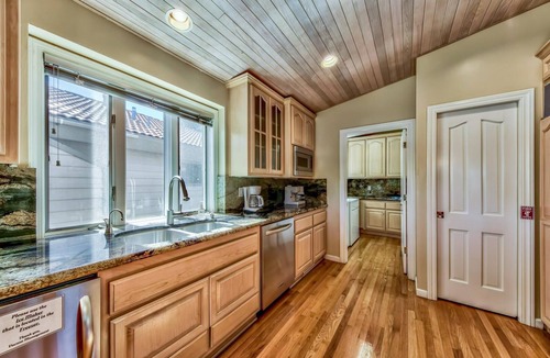 Tahoe Keys House | Tahoe Keys Breeze - On Water w/Boat Dock, Hot Tub