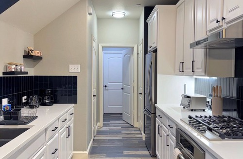 Lewisville House | TCH - Spacious 3 bed/2.5 bath in Lewisville