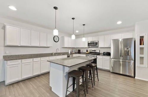 Tempe House | Tempe Delight with Heated Pool