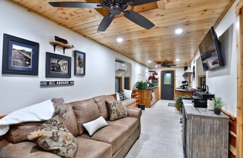 Baird House | The Belle Plain Caboose is a secluded romatic stay with great fishing!