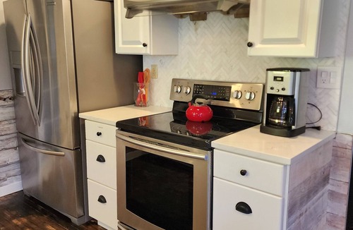 SeaTac House | The Douglas- Mid Century Charmer Near Seattle Airport