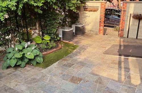 Soulard Apartment | The Elevated Soulard Escape: Cozy 1-bedroom apartment. Pet- Friendly!
