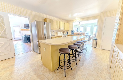 Hessel House | The Getaway on Saint Martin Bay: Summer on Saint Martin Bay – Swim, Sun, Repeat!