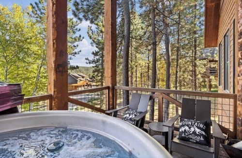 Deadwood Cabin | The Great Escape - Year-round clubhouse access with outdoor heated pool!