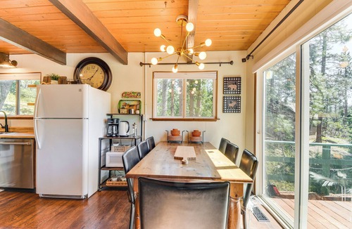 Arnold Cabin | ‘The Green Hideaway’ Arnold Cabin in the Pines!