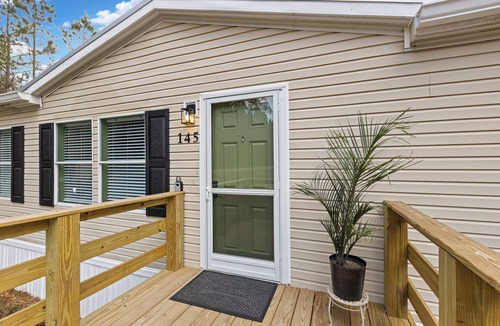 Monticello House | The Hideaway at Goose Pond Acres- Private Waterfront Retreat