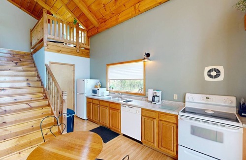 Norwalk Cabin | The Hilltop