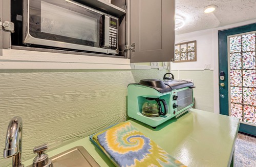 Keystone Heights Apartment | The Humming Bird Suite - Affordable Lakefront Fun