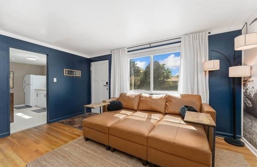 Cheyenne Apartment | The Longhorn Hideout