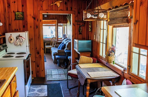 Au Train Cabin | The Loon Cabin #2– AuTrain River Cabin Near Pictured Rocks & Lake Superior