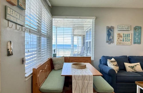 Lenox Park Apartment | The Sea Star