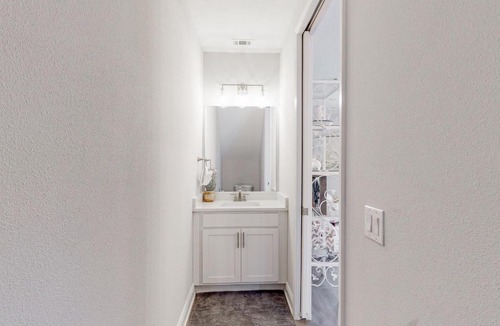 Navarre House | The Turtle Shell
