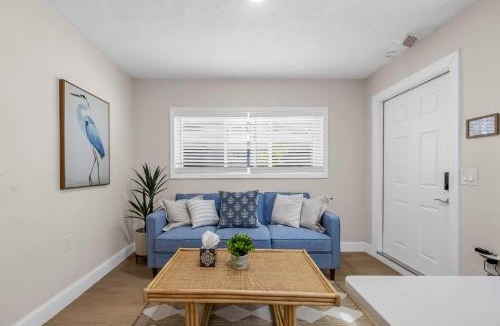 Parsuns To Cocoa Beach Apartment | Tidal Wave