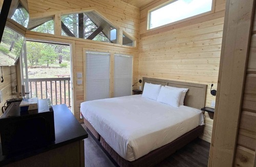 Page Cabin | Tiny Home King Room #10B