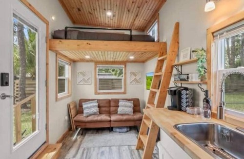 Hunt Club House | Tiny House hosted by Joe