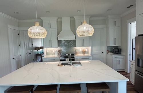 Carrabelle House | tNewly Built 3BR and 2bath Beach Cottage St. Teresa Beach, Summercamp community