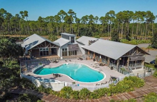 Carrabelle House | tNewly Built 3BR and 2bath Beach Cottage St. Teresa Beach, Summercamp community