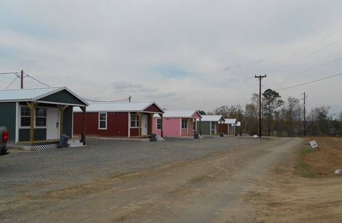 Negreet Cabin | Toledo Bend RV resort and Cabins
