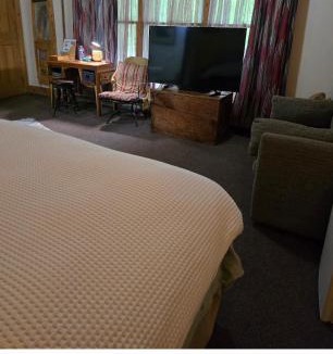 Winamac Hotel | Tortuga Inn