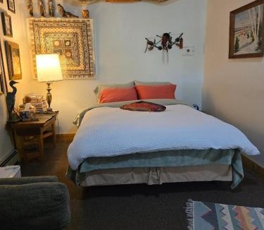 Winamac Hotel | Tortuga Inn