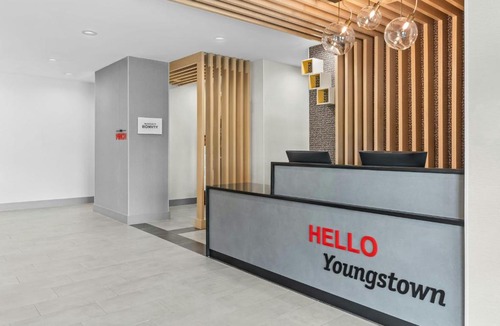 Girard Hotel | TownePlace Suites by Marriott Youngstown North