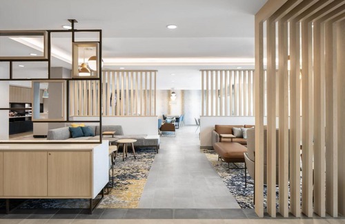 Oshkosh Hotel | TownePlace Suites by Marriott Oshkosh