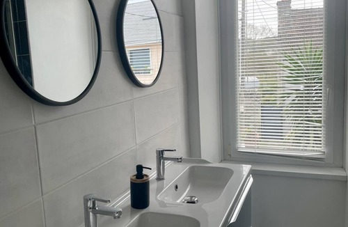 Tourlaville House | Townhouse 5 travellers Cherbourg en Cotentin