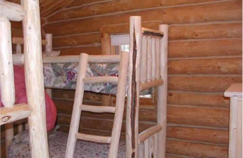 Custer House | Trails End Lodge