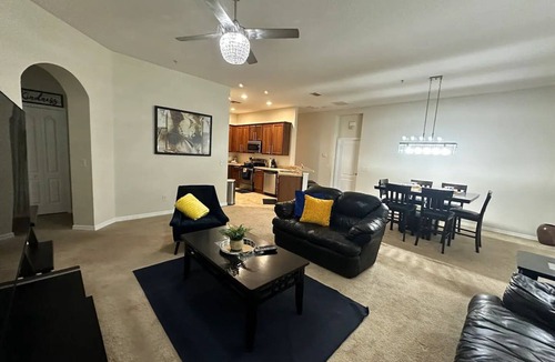 Apopka Condo | Tranquil 2B/2B Stay 35 min from All Orlando's Most Desired Attractions.nn