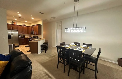 Apopka Condo | Tranquil 2B/2B Stay 35 min from All Orlando's Most Desired Attractions.nn