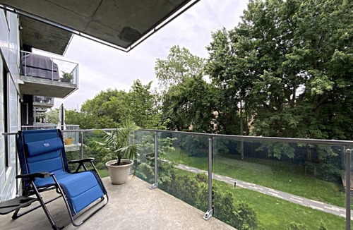 Tetreaultville Condo | Tranquil Haven: Fully-Furnished 3½ Condo with All-Inclusive Comforts