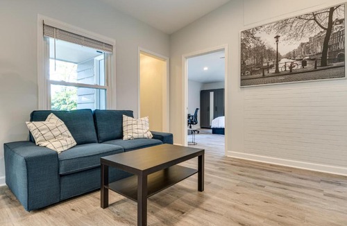 Indianapolis House | Tree-Lined Indianapolis Home ~ 10 Mi to Downtown!