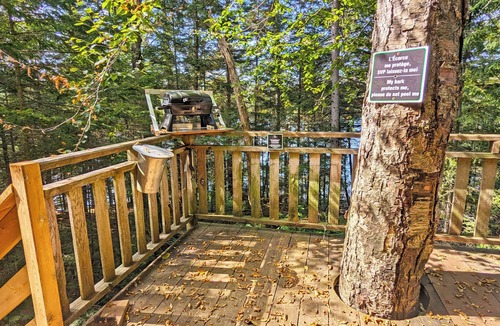 Saint-Faustin-Lac-Carre House | Treehouse, forest and lake, near reception | Lodging #10