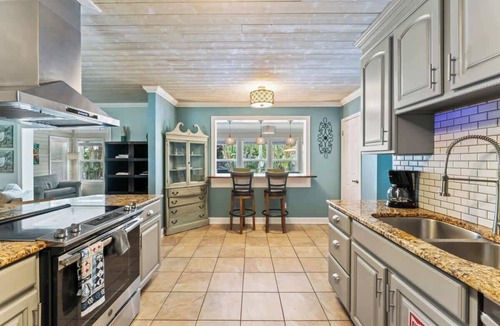 Fruit Cove House | Tropical Paradise-Main House | Team Joseph Ellen