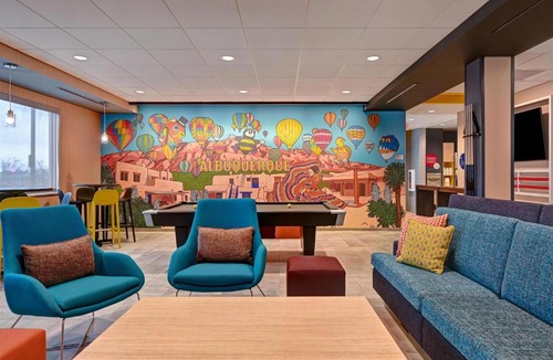 Northeast Heights Hotel | Tru By Hilton Albuquerque North I-25, Nm