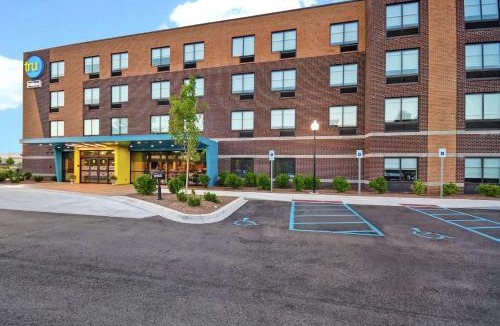Sterling Heights Hotel | Tru By Hilton Sterling Heights Detroit