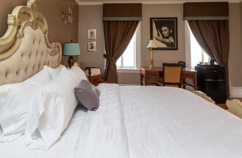 Pembroke Hotel | TTR - The Tiffany