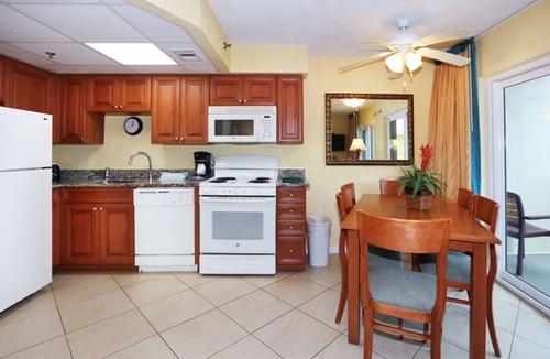 Ormond Beach Resort | Two Bedroom Condo, Ormond Beach, FL 3833908
